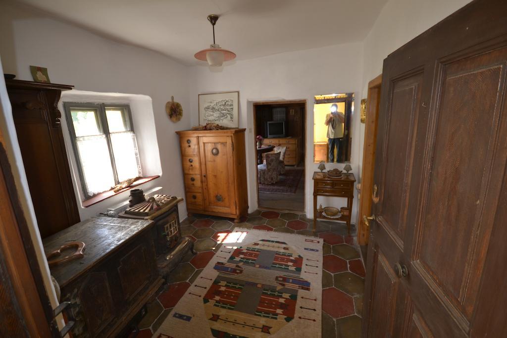 كاستيلو-مولينا دي فيم B&B La Tana Dell'Orso - Die Baerenhoehle الغرفة الصورة