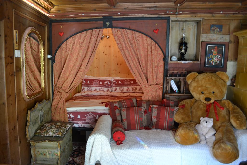 كاستيلو-مولينا دي فيم B&B La Tana Dell'Orso - Die Baerenhoehle المظهر الخارجي الصورة