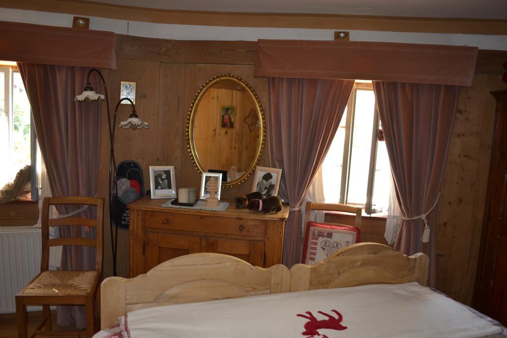 كاستيلو-مولينا دي فيم B&B La Tana Dell'Orso - Die Baerenhoehle المظهر الخارجي الصورة